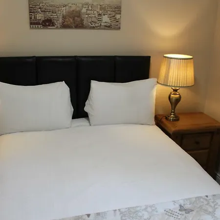 Wild Atlantic 68 Burnside Park * Letterkenny